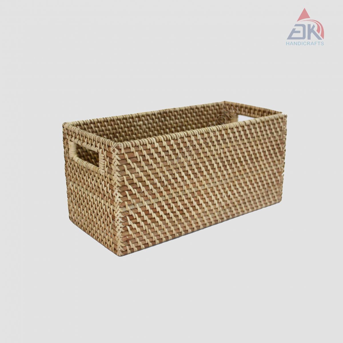 RATTAN BASKET # DK458