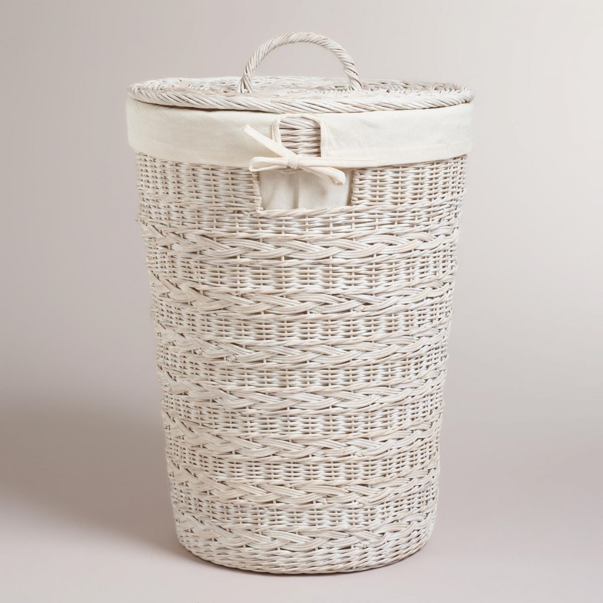 Wicker Basket Lidded With Line