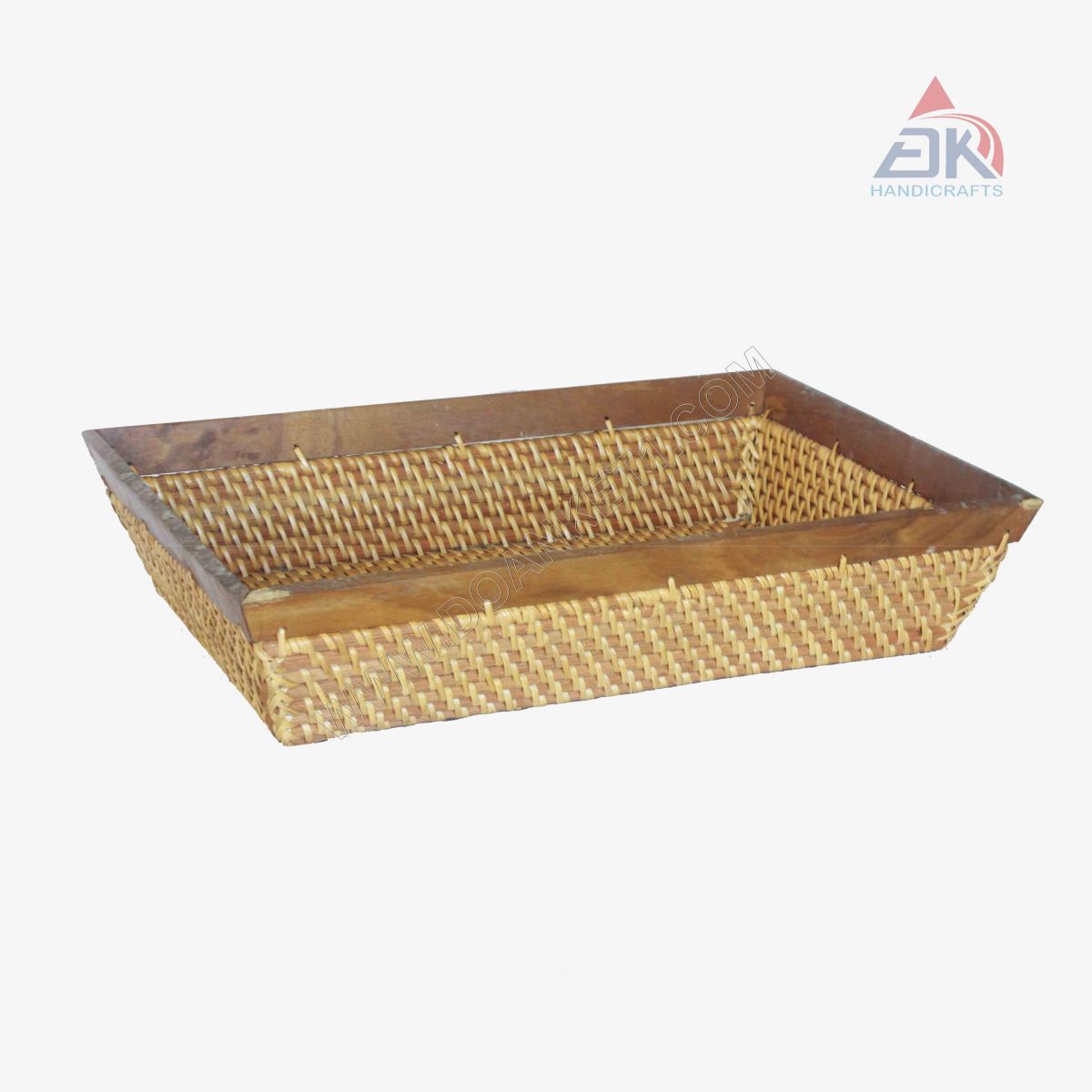 RATTAN BASKET # DK438